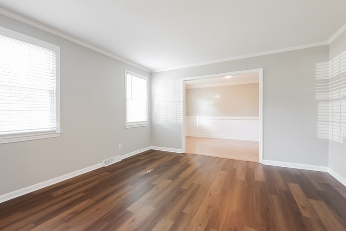 Building Photo - 512 Brooks Rd