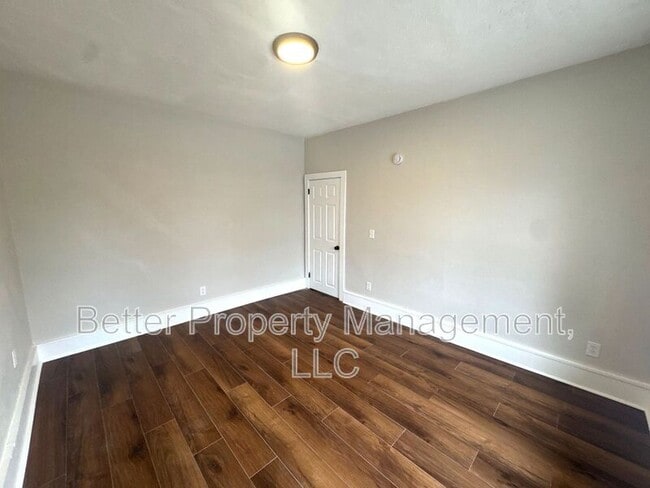 Building Photo - 64 N Myrtle St