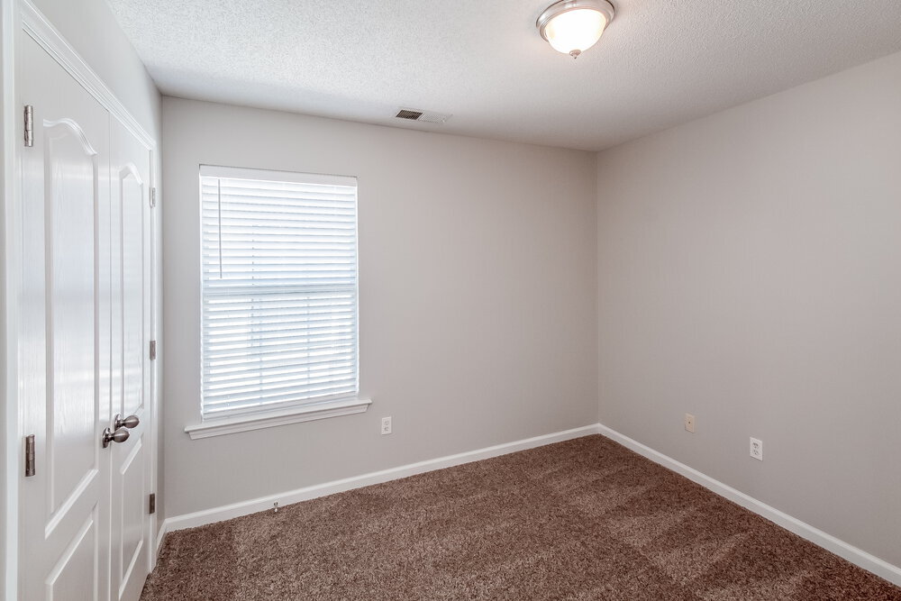 Building Photo - 10182 Sorrento Pl
