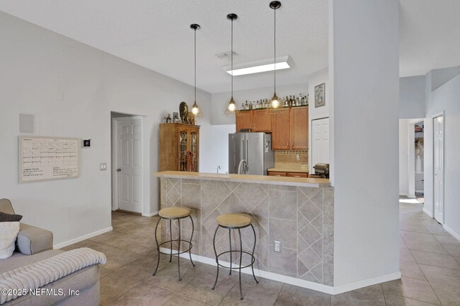 Building Photo - 1453 Lindseys Xing Dr