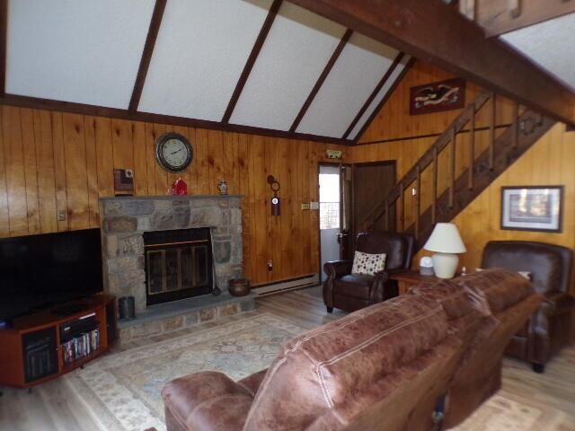 Building Photo - 64 Hugo Dr