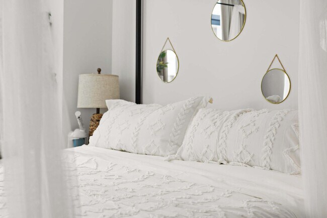 Building Photo - 300 Harrison Ave