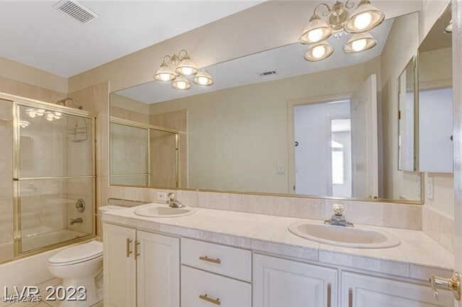 Building Photo - 1842 Bogey Way