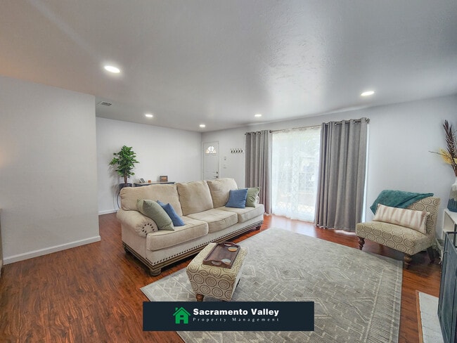 Building Photo - 3500 Marjorie Way