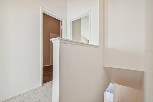 Building Photo - 6355 Bayside Key Dr