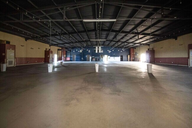 Building Photo - 5029 US-83