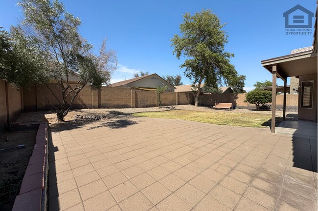 Building Photo - 3Bed/2Bath House in Avondale! Ready for Immediate Move-In! – RV GATE!