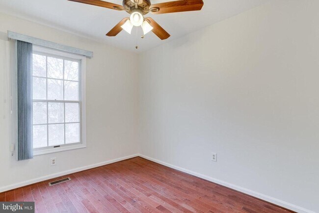 Building Photo - 9216 Burley Ln