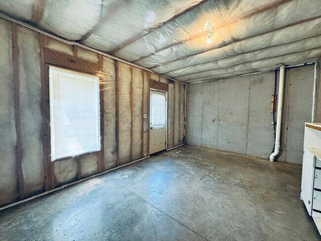 Building Photo - Wards Ferry Rd Townhome