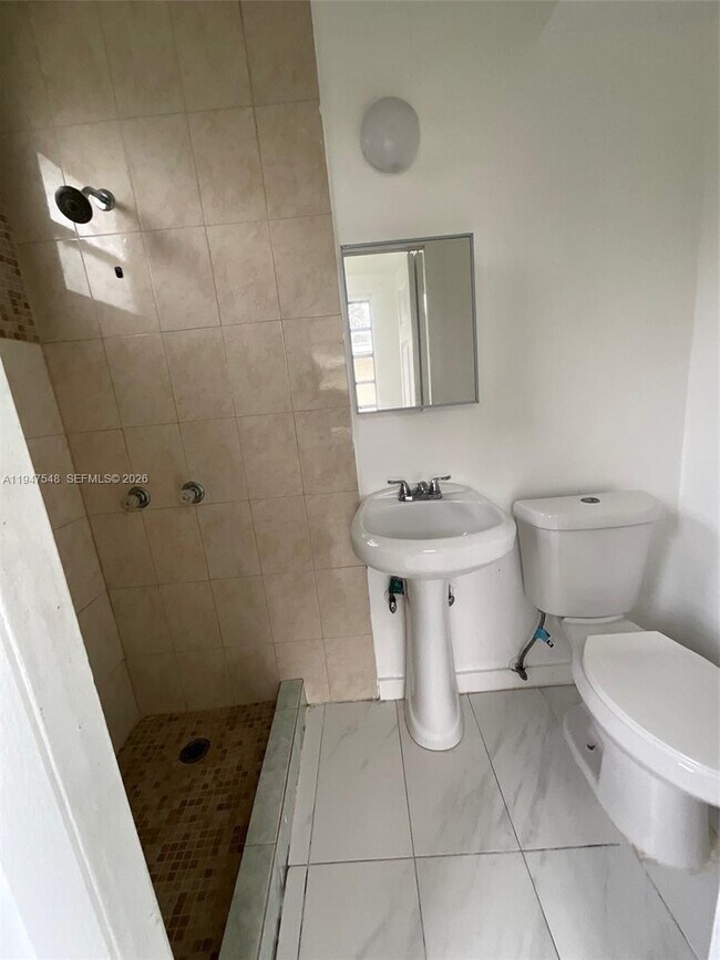 Building Photo - 1240 NE 143rd St