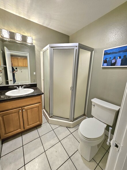 Building Photo - 15116 Freeman Ave