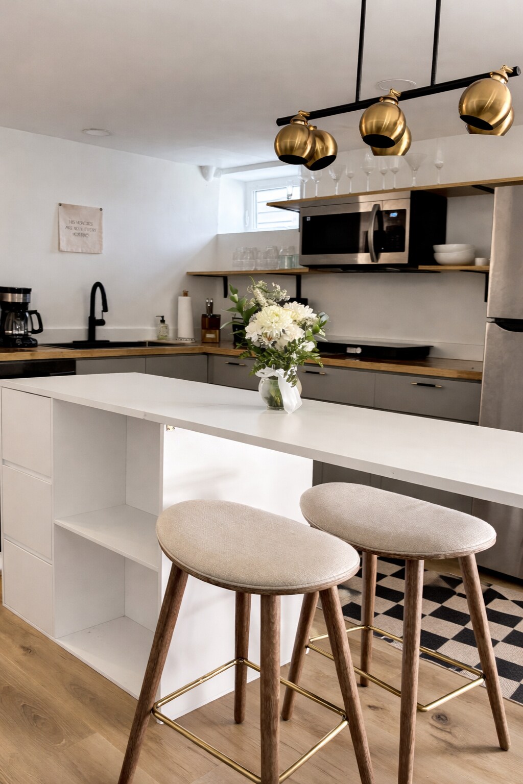 Building Photo - 6540 Windham Ave