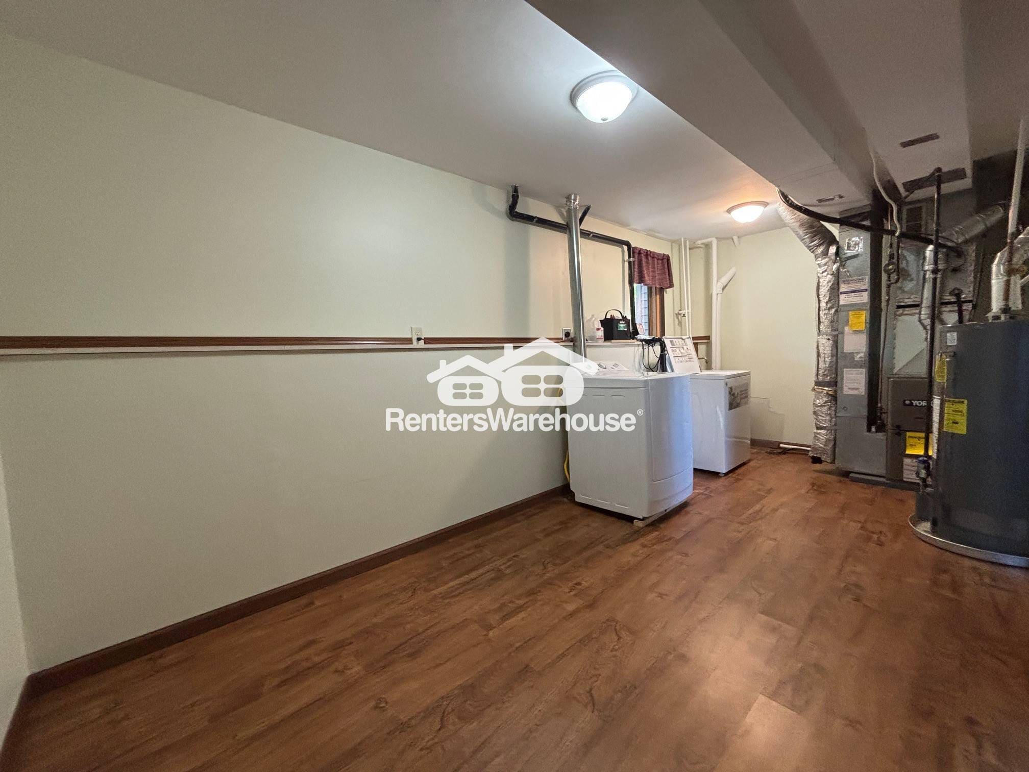 Building Photo - 4105 Gershwin Ave N