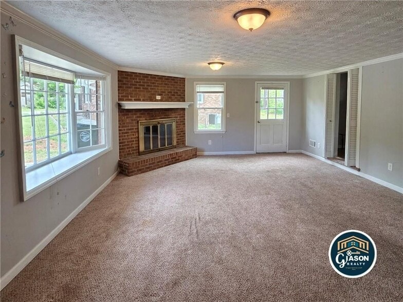 Building Photo - 1227 Dove Ct