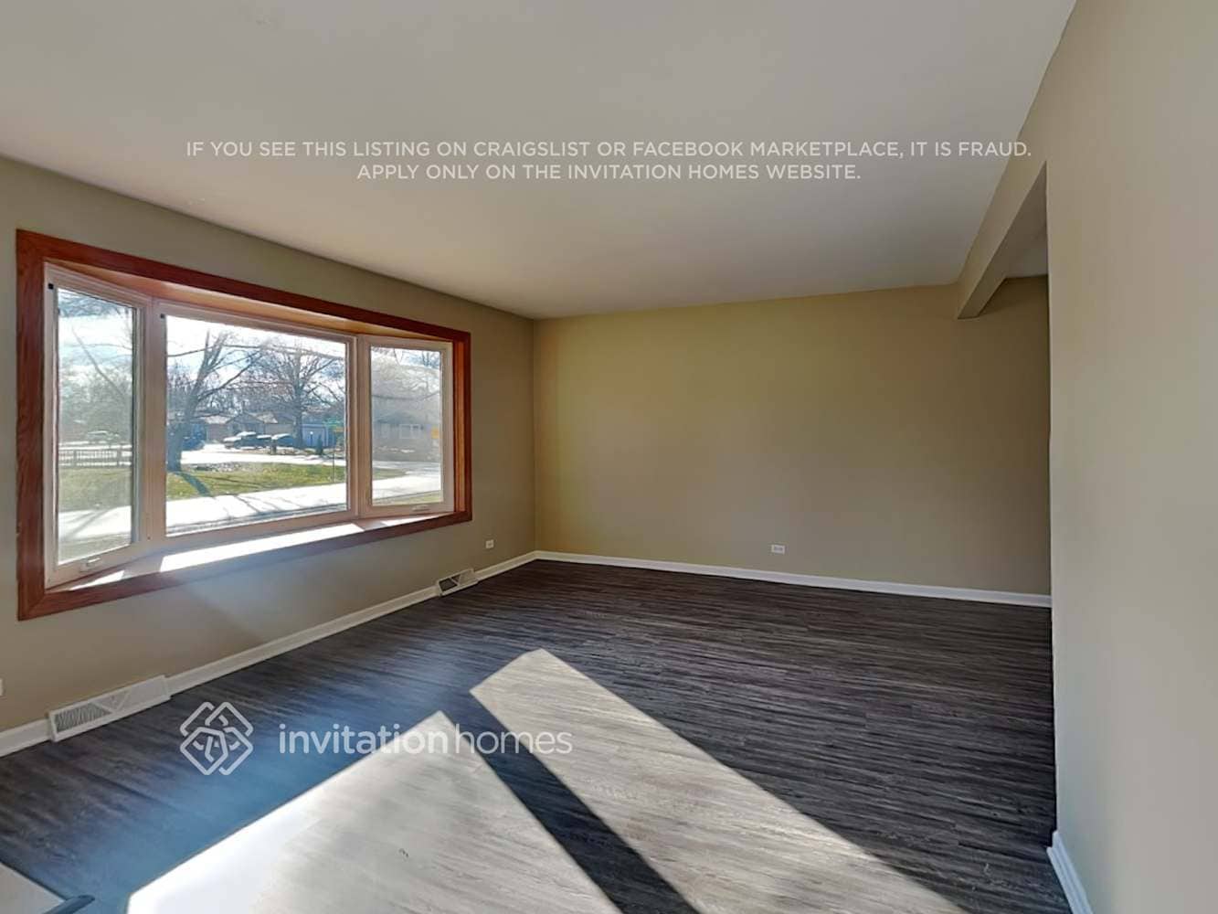 Building Photo - 26W064 Harrison St