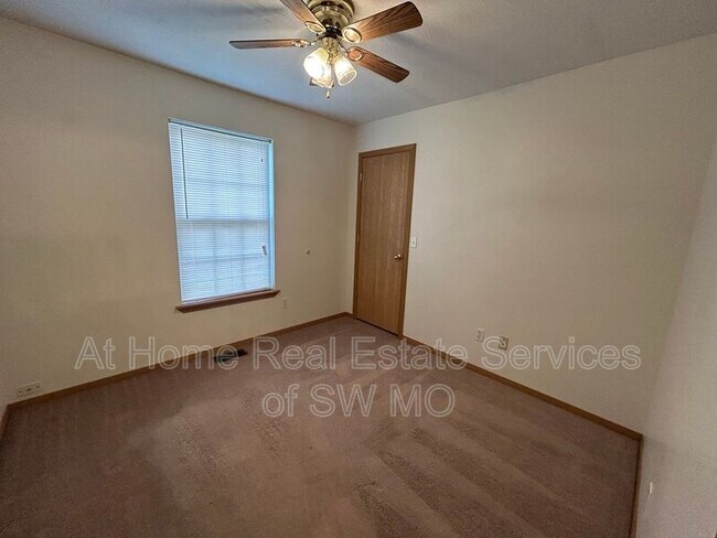 Building Photo - 1641 N Patterson Ave