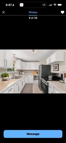 Building Photo - 10417 17th Ave SW