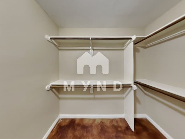 Building Photo - 127 Jolin Ln