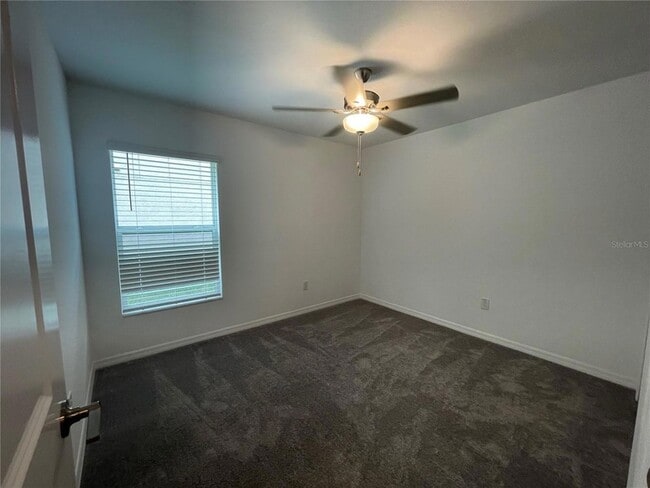 Building Photo - 36544 Smithfield Ln