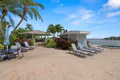 Building Photo - 9425 Blind Pass Rd