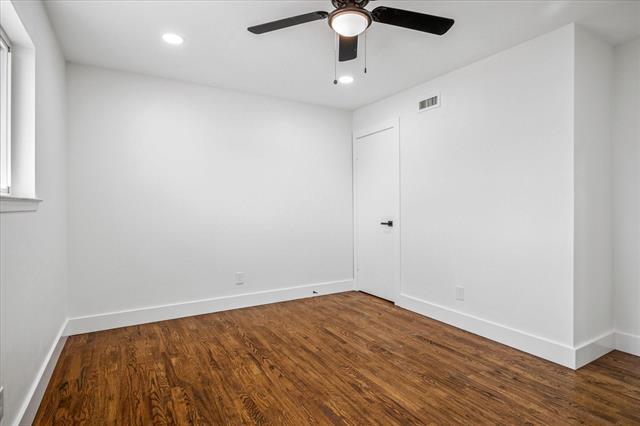 Building Photo - 4024 Diamond Loch W
