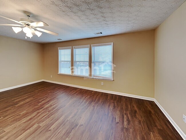 Building Photo - 2431 Lance Ridge Way