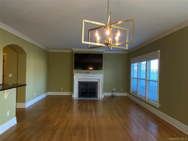 Building Photo - 16 Nicole Ct