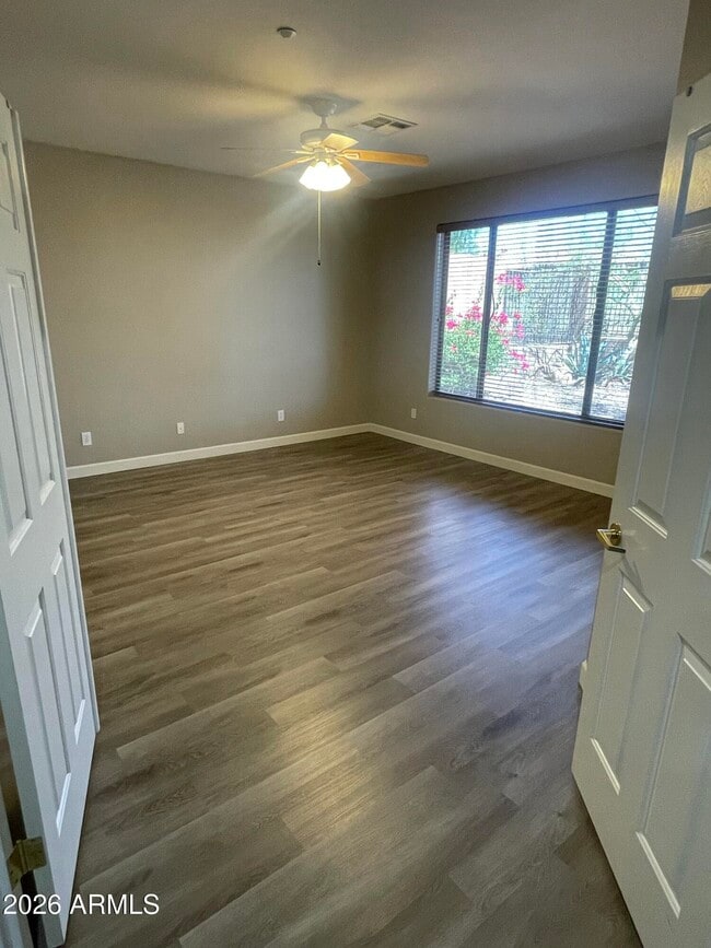 Building Photo - 41831 N Mill Creek Way