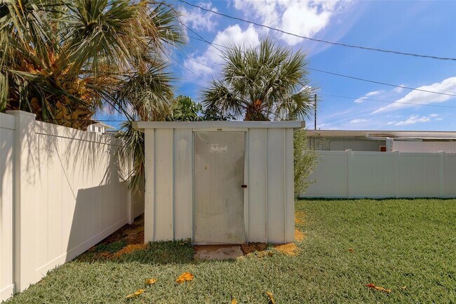 Building Photo - 315 82nd Ave