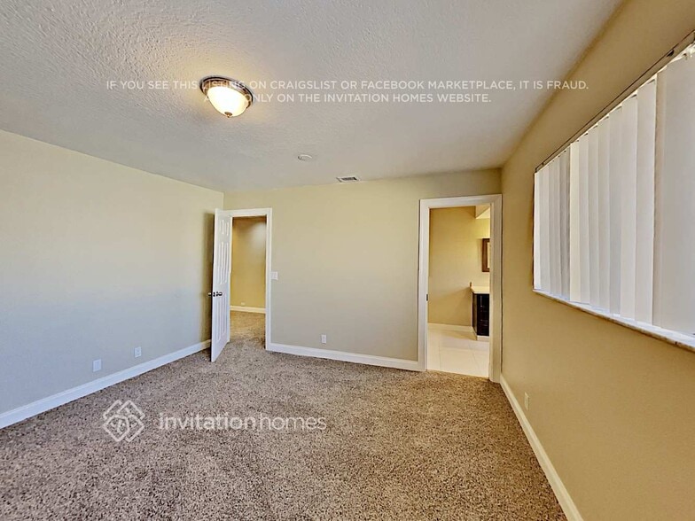 Building Photo - 1981 Canterbury Cir