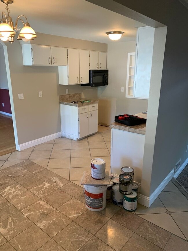 Building Photo - Recently Remodeled home on the Boise Bench!!!