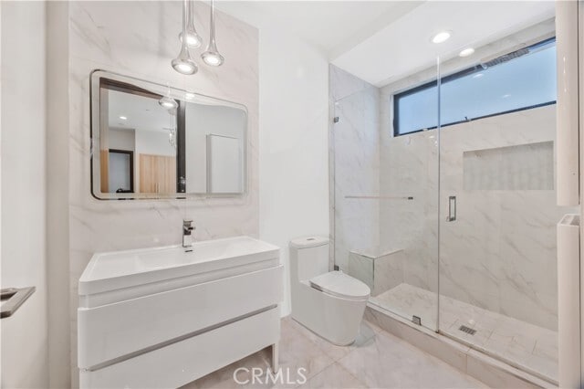 Building Photo - 332 Avenue E