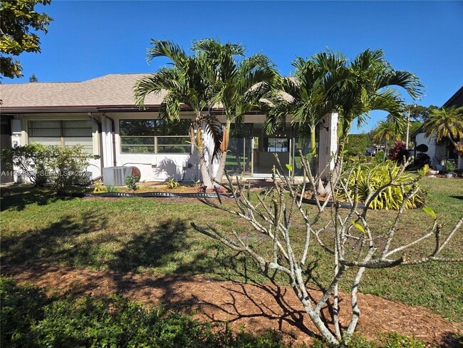 Building Photo - 9352 Wedgewood Ln