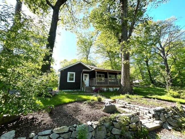 Primary Photo - 95 Hillair Rd