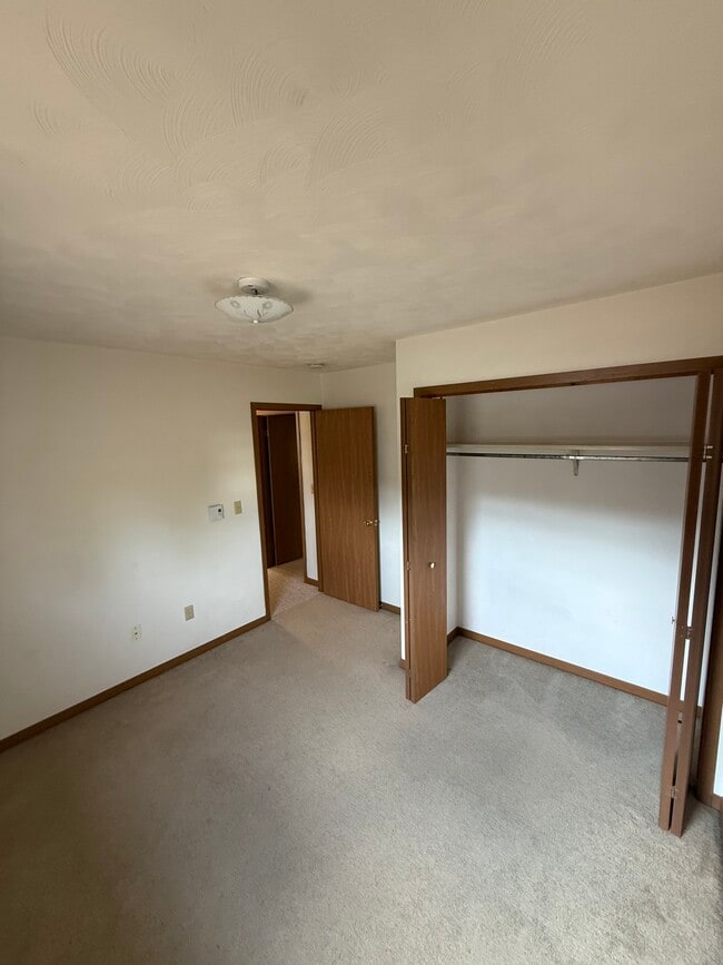 Building Photo - 3131 Shellers Bend