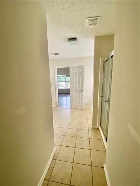 Building Photo - 9020 Friarbridge Dr