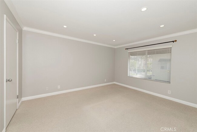 Building Photo - 21117 Aqua-