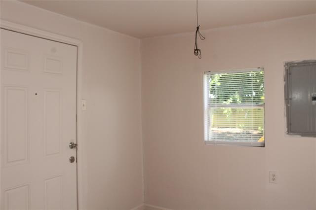 Building Photo - 531 W Spurgeon St