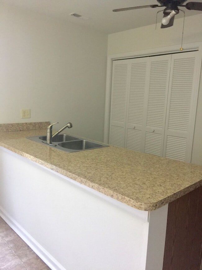 Building Photo - 2407 Marsh Creek Ct