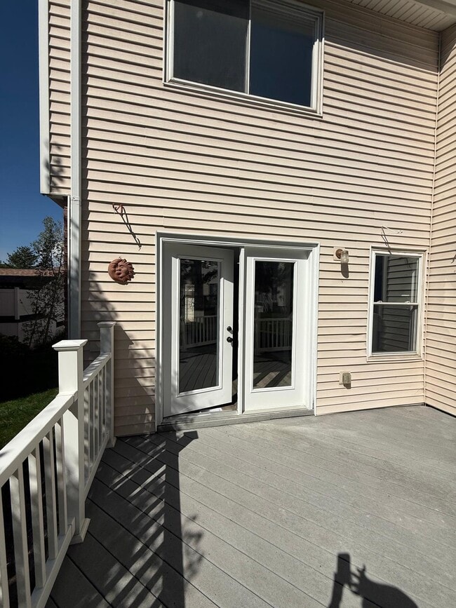 Building Photo - 8335 S 1050 E