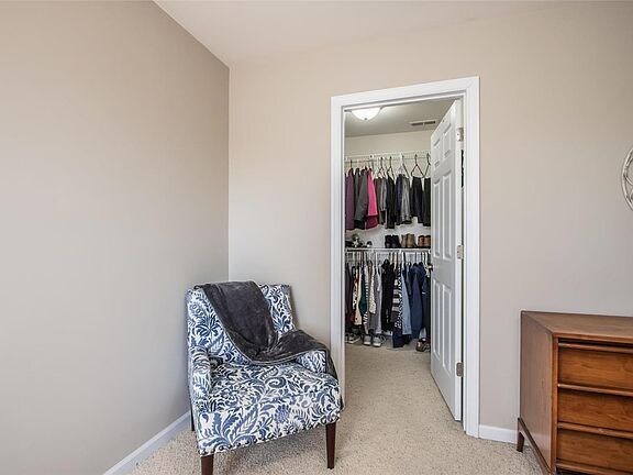 Building Photo - 320 Willott Square Dr