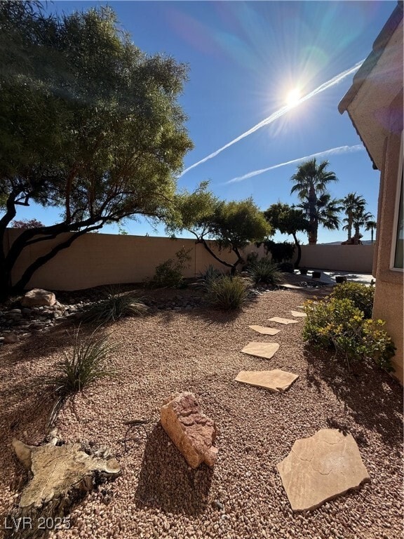 Building Photo - 320 Corsicana St