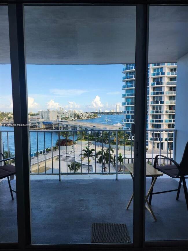 Building Photo - 1865 79th Street Causeway