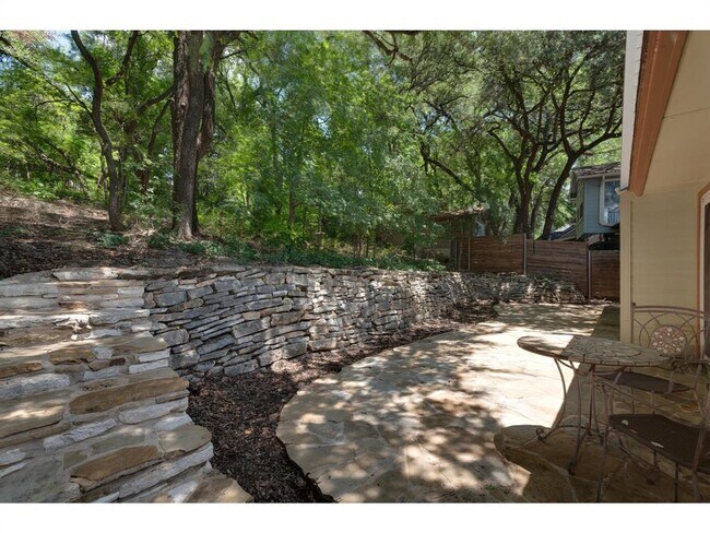 Building Photo - 12320 Scribe Dr