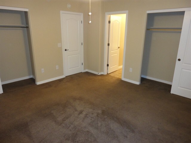 Building Photo - 257 W Paseo Celestial