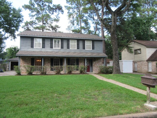 Building Photo - 17318 Edsall Dr