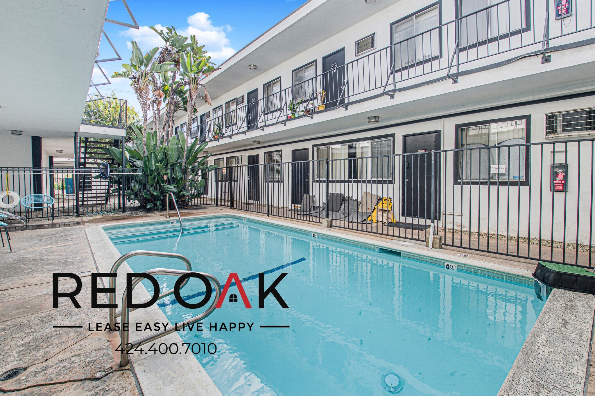 Building Photo - 5119 Fountain Ave