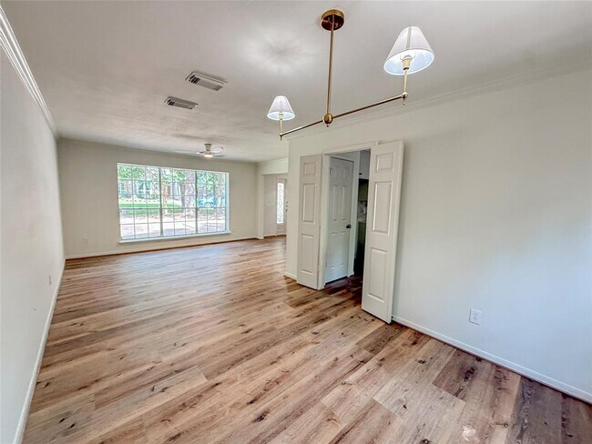 Building Photo - 150 Rushwing Pl