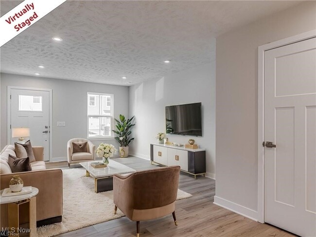 Building Photo - 1845 Shank Dr