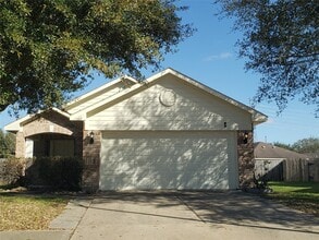 Building Photo - 7302 Legacy Pines Dr